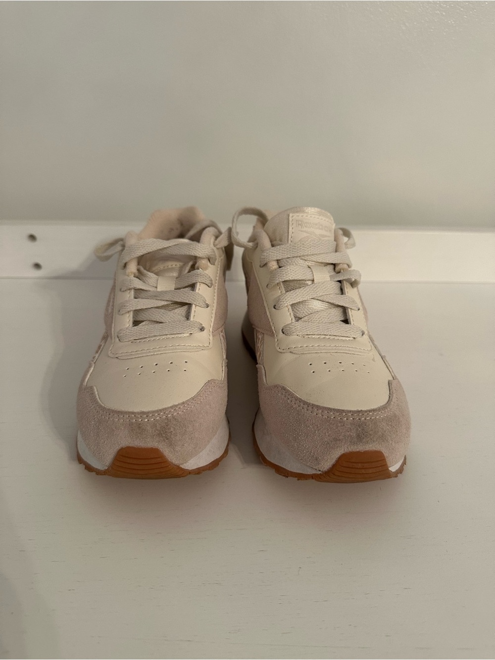 Reebok Kids Classic Sneakers - Size 2 - Picture 6 of 10